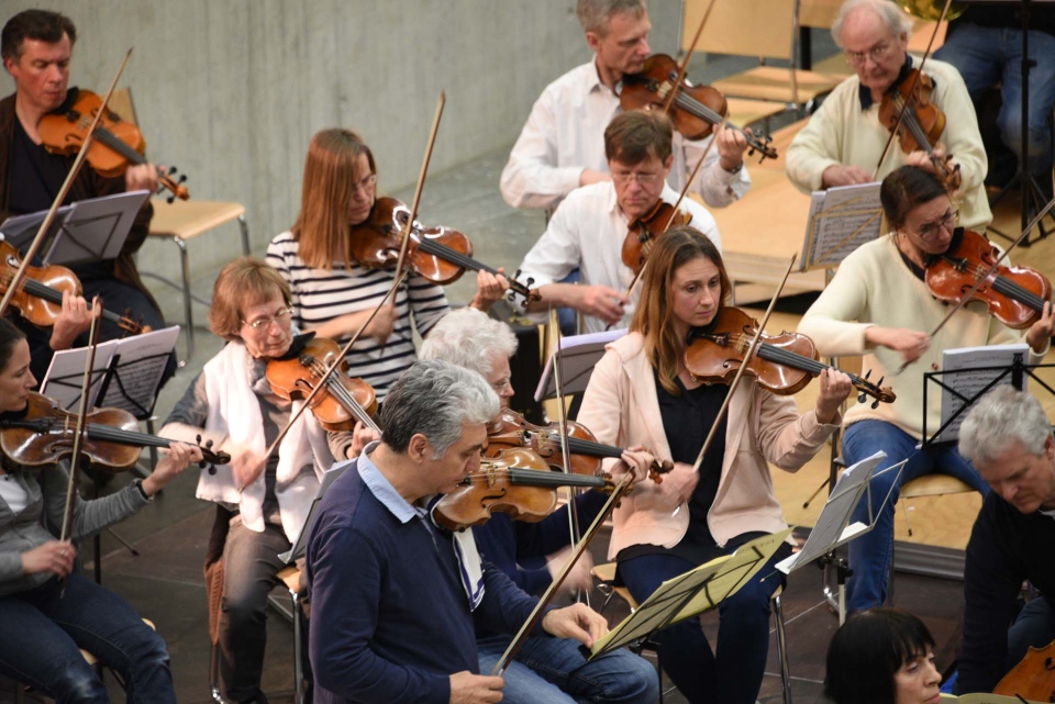 Hauptprobe Frühjahrskonzert 2017 - Solist Sreten Krstic mit unserem Orchester